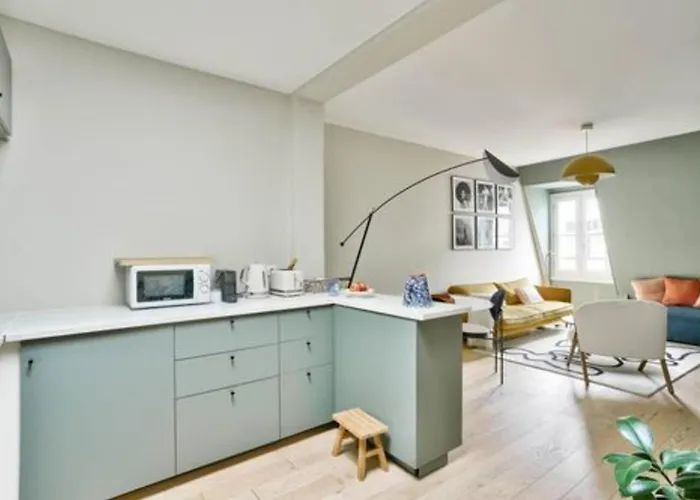 Charming Nest In Lejlighed