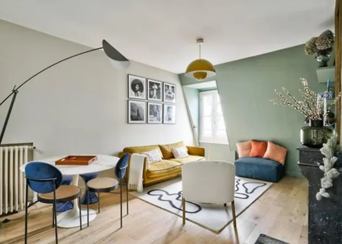 Charming Nest In *
